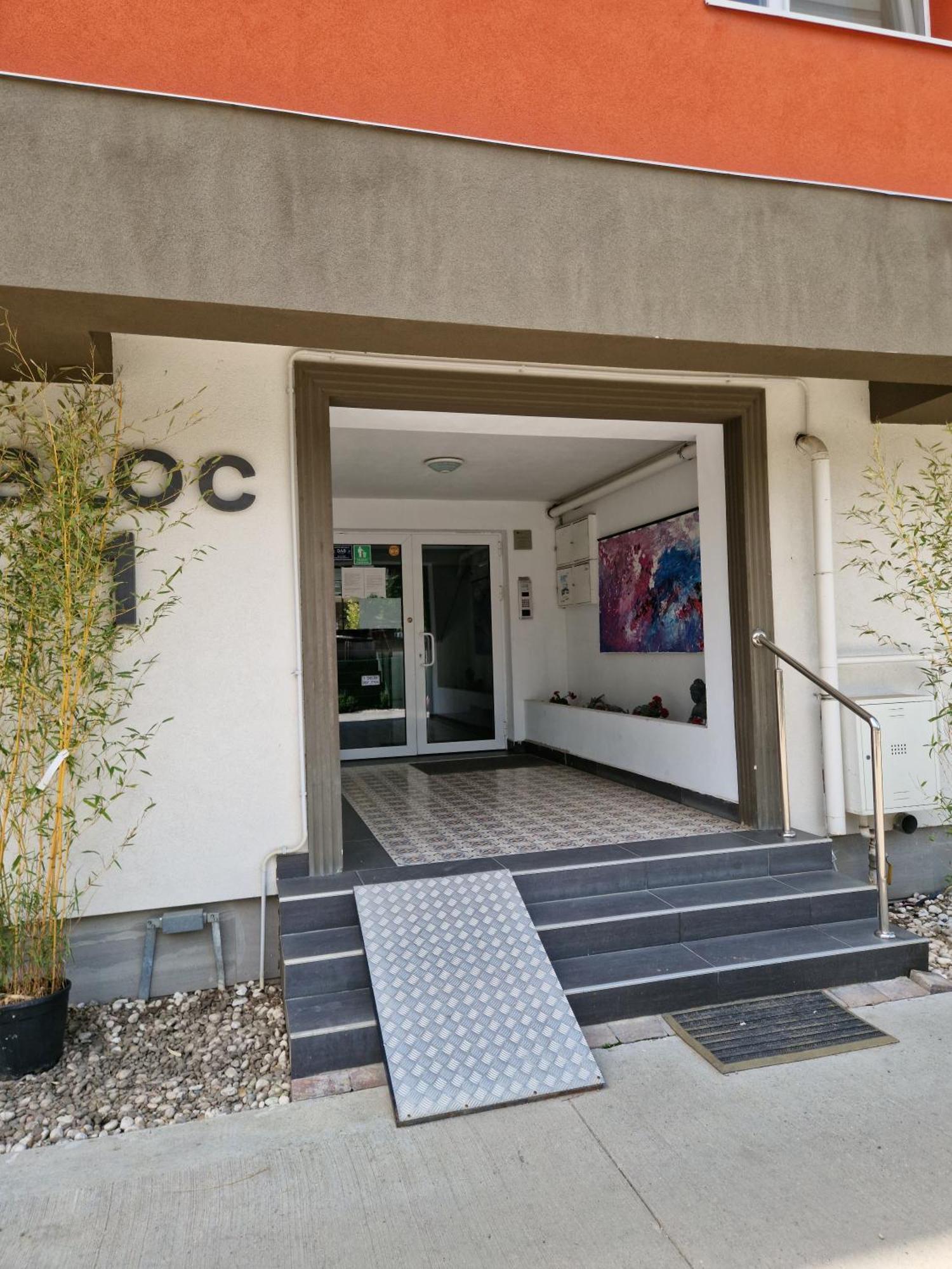 Apartament In Otopeni Dış mekan fotoğraf